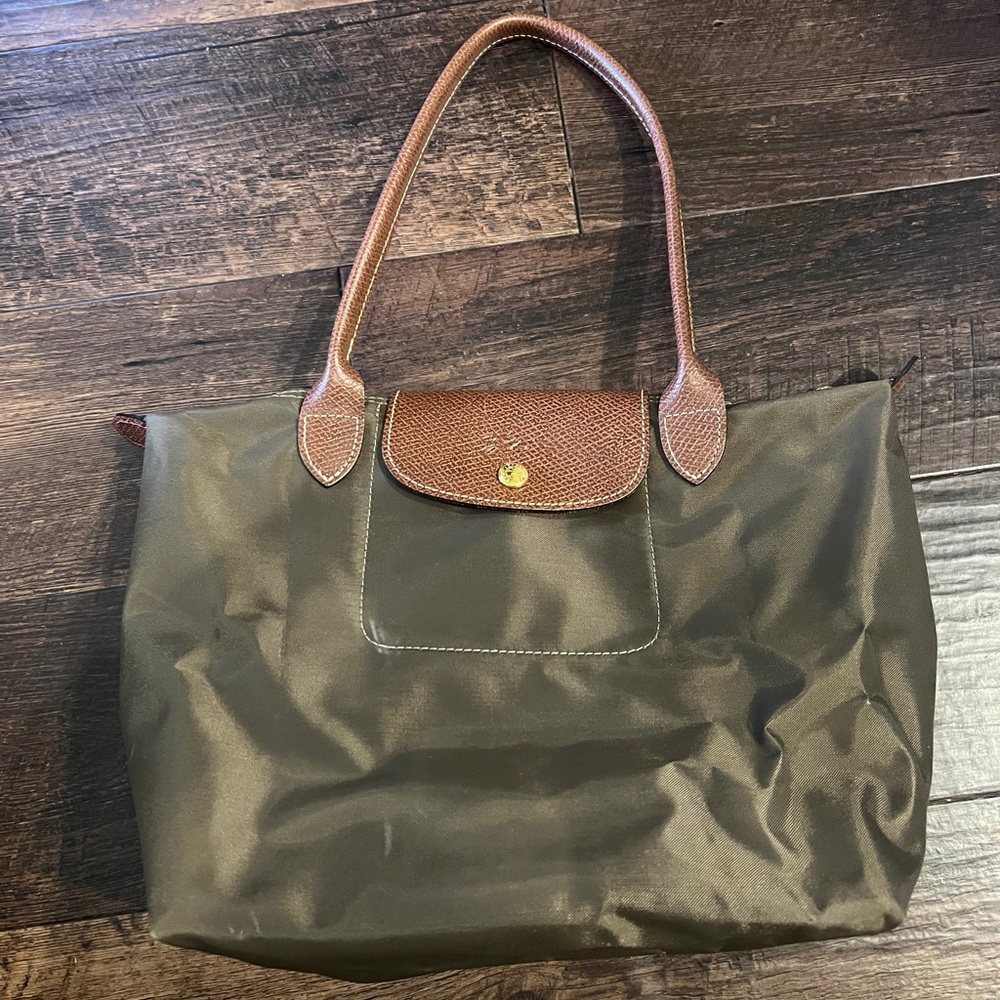 Longchamp Medium Tote Bag